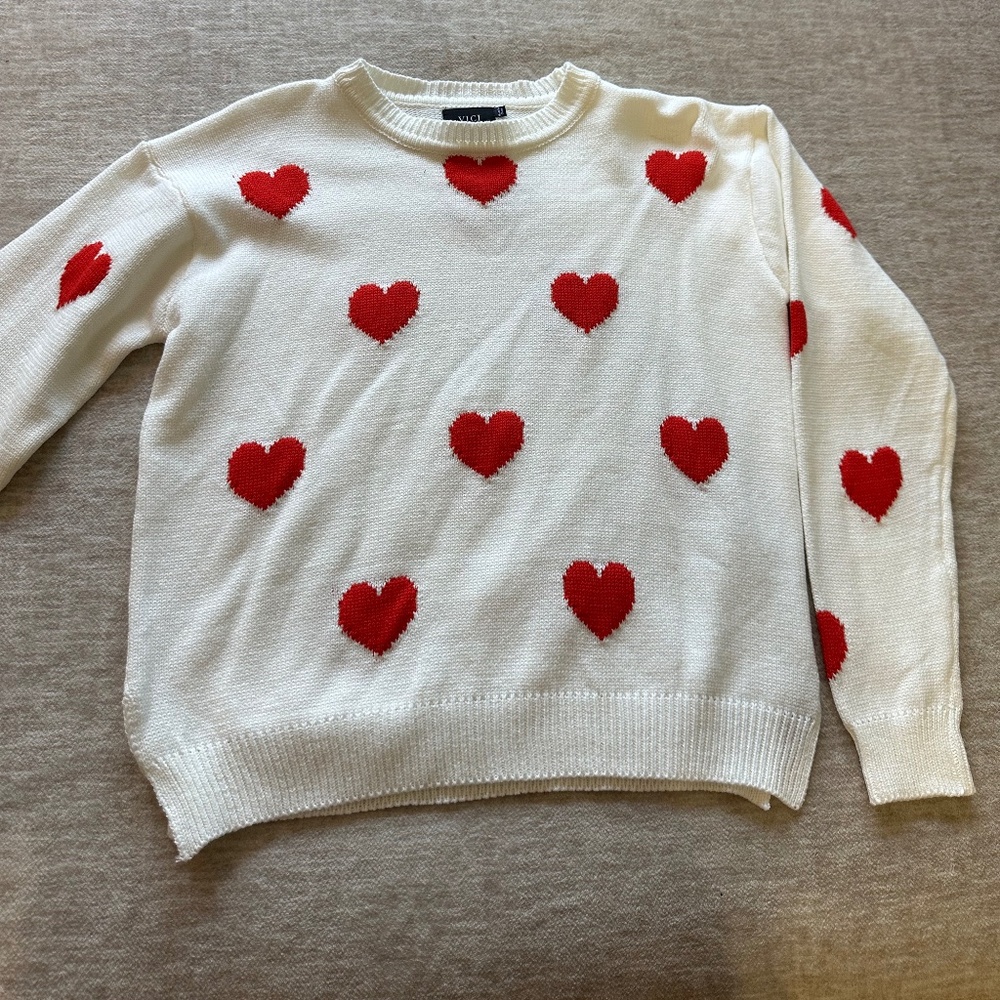 VICI Heart Crewneck Sweater